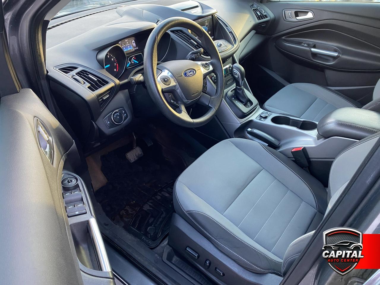 2014 Ford Escape SE Photo