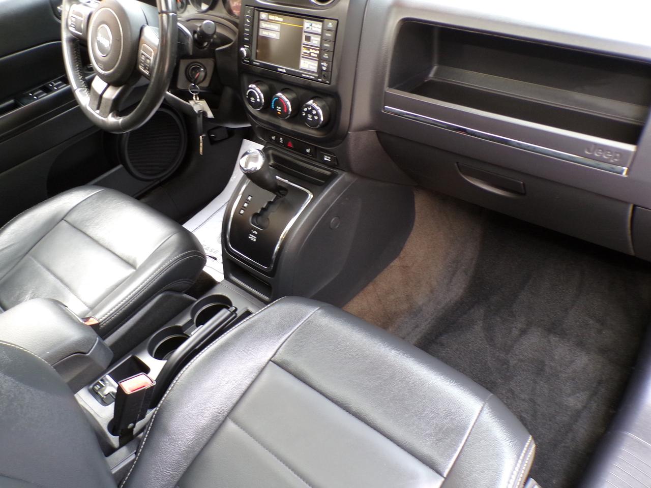 2016 Jeep Patriot HIGH ALTITUDE 4X4 Photo