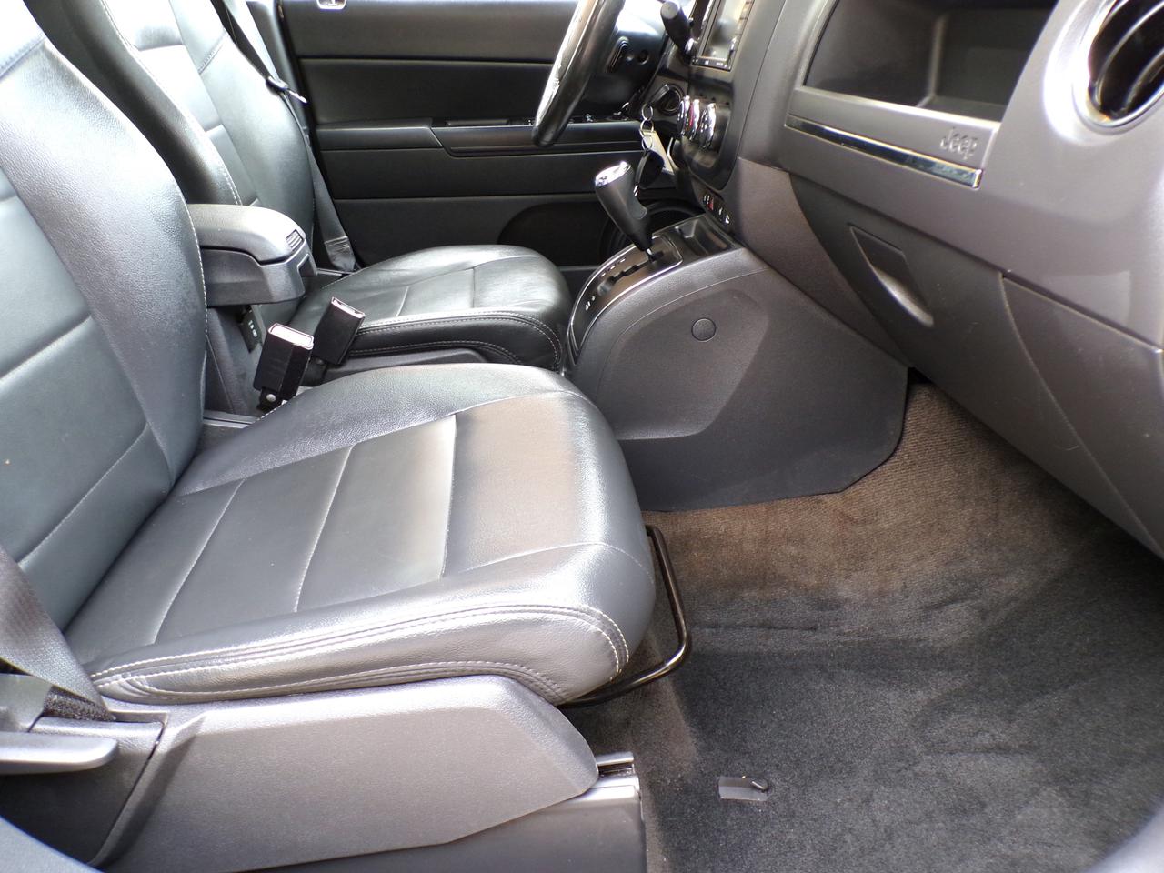 2016 Jeep Patriot HIGH ALTITUDE 4X4 Photo