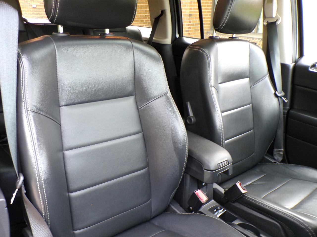 2016 Jeep Patriot HIGH ALTITUDE 4X4 Photo