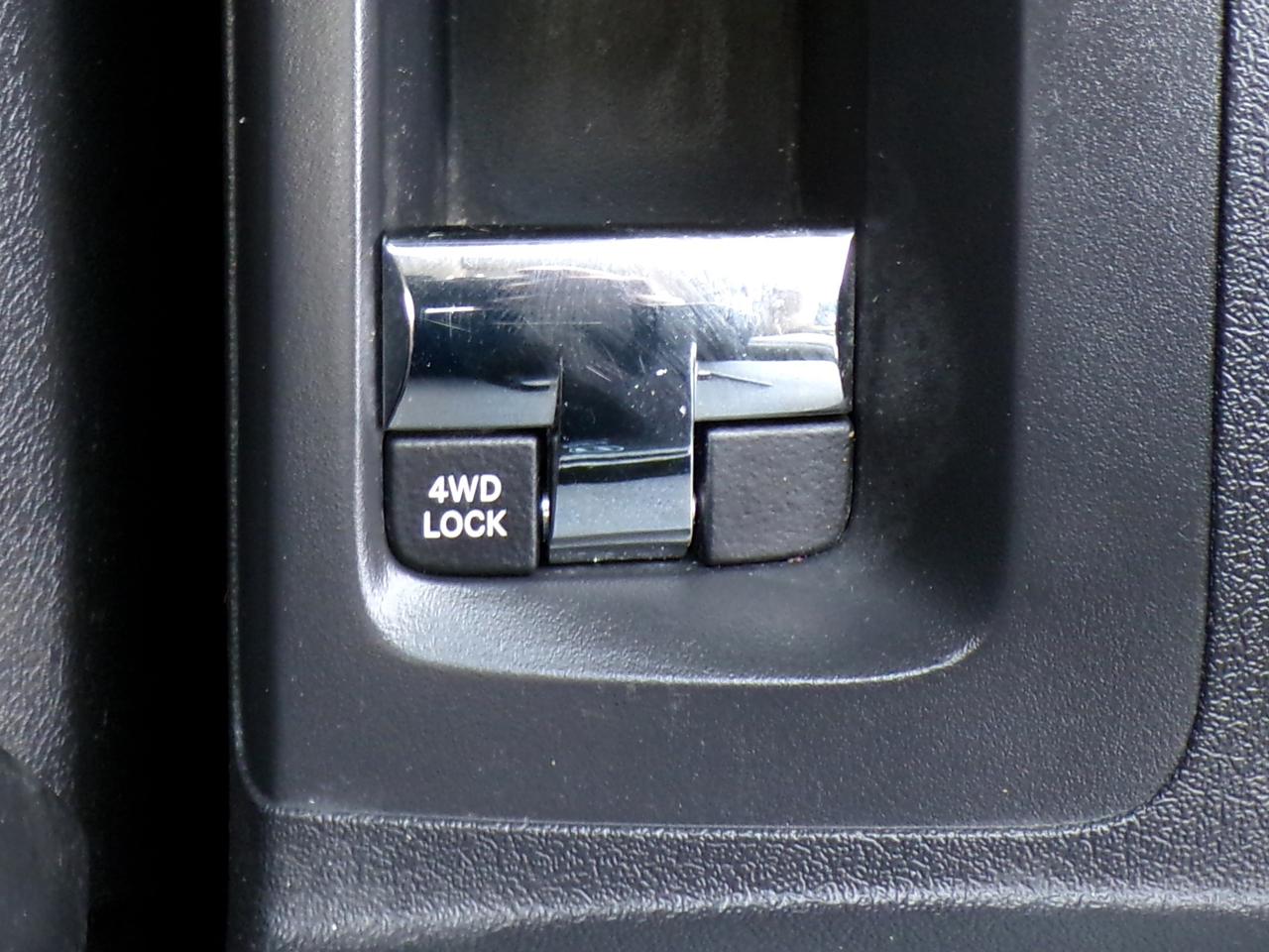 2016 Jeep Patriot HIGH ALTITUDE 4X4 Photo