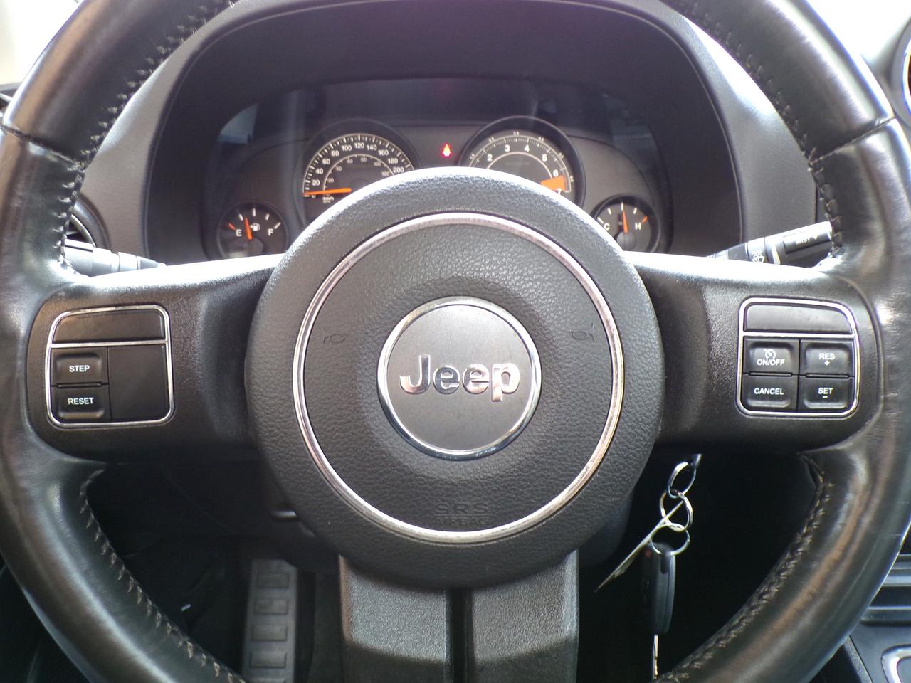 2016 Jeep Patriot HIGH ALTITUDE 4X4 Photo