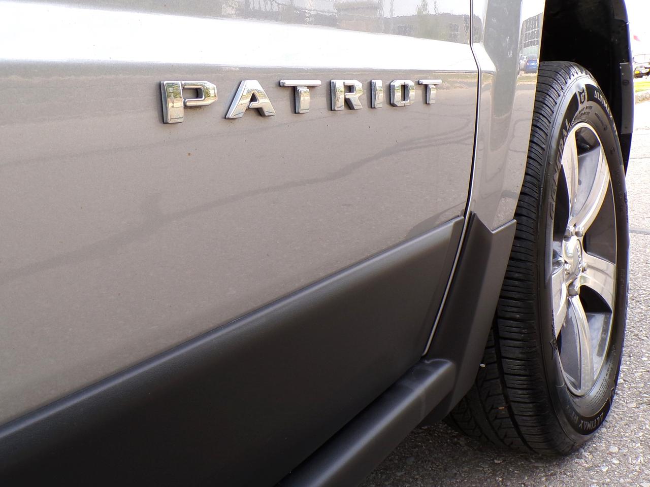 2016 Jeep Patriot HIGH ALTITUDE 4X4 Photo