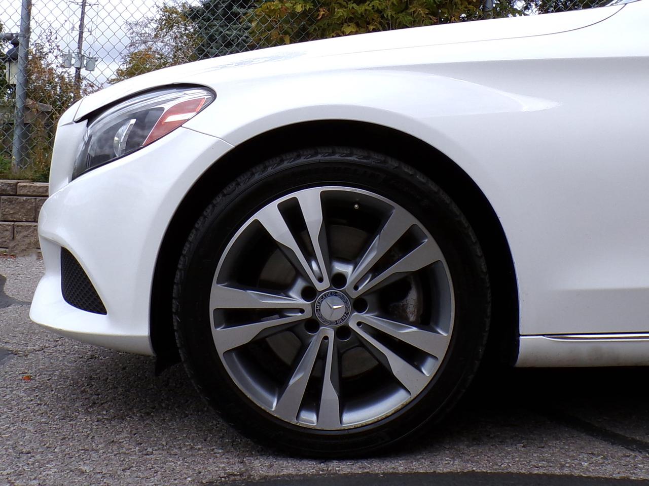 2015 Mercedes-Benz C300 4MATIC SPORT PREMIUM Photo