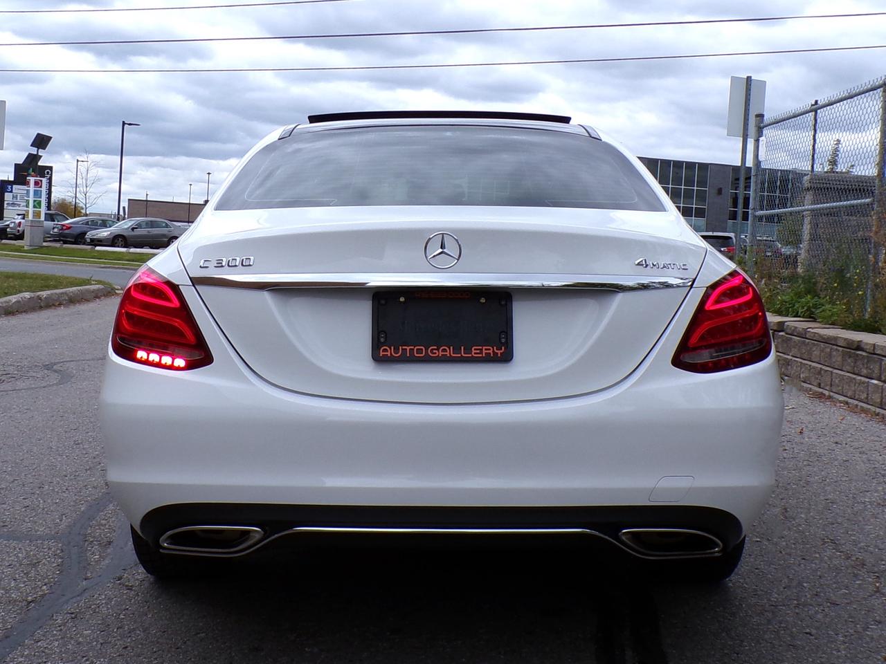 2015 Mercedes-Benz C300 4MATIC SPORT PREMIUM Photo