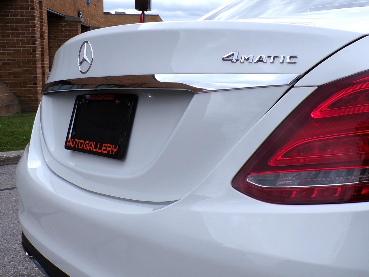 2015 Mercedes-Benz C300 4MATIC SPORT PREMIUM Photo