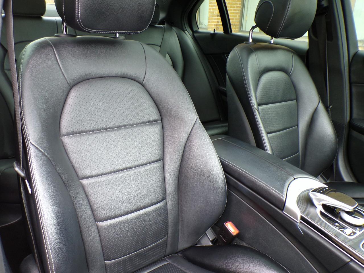 2015 Mercedes-Benz C300 4MATIC SPORT PREMIUM Photo