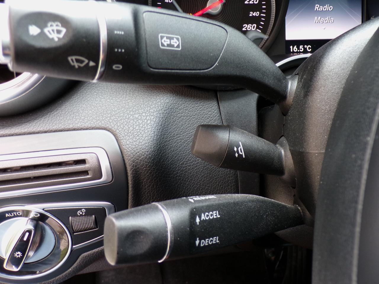 2015 Mercedes-Benz C300 4MATIC SPORT PREMIUM Photo