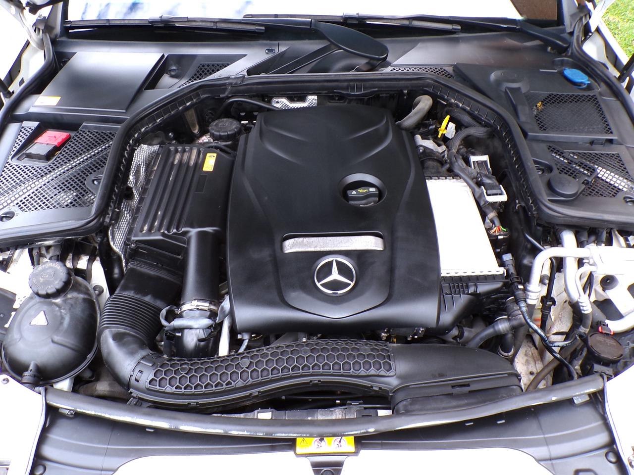 2015 Mercedes-Benz C300 4MATIC SPORT PREMIUM Photo