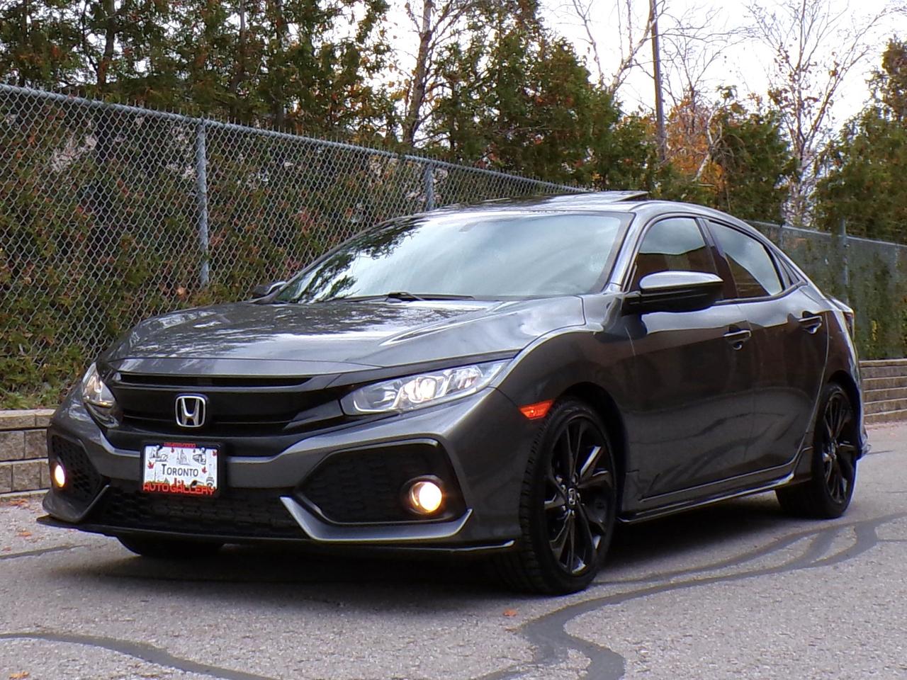 2017 Honda Civic SPORT TURBO HATCHBACK Photo4