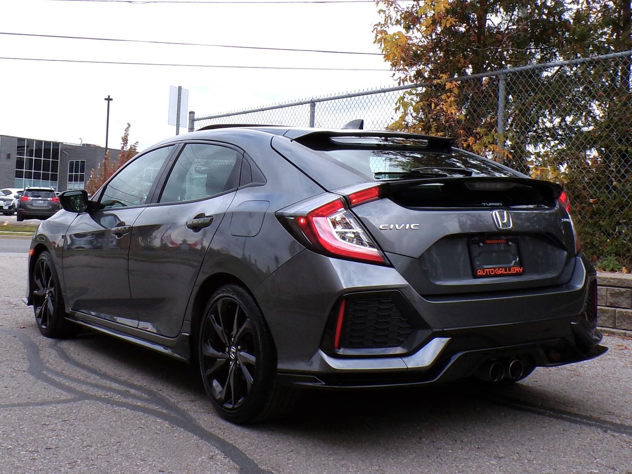 2017 Honda Civic SPORT TURBO HATCHBACK Photo