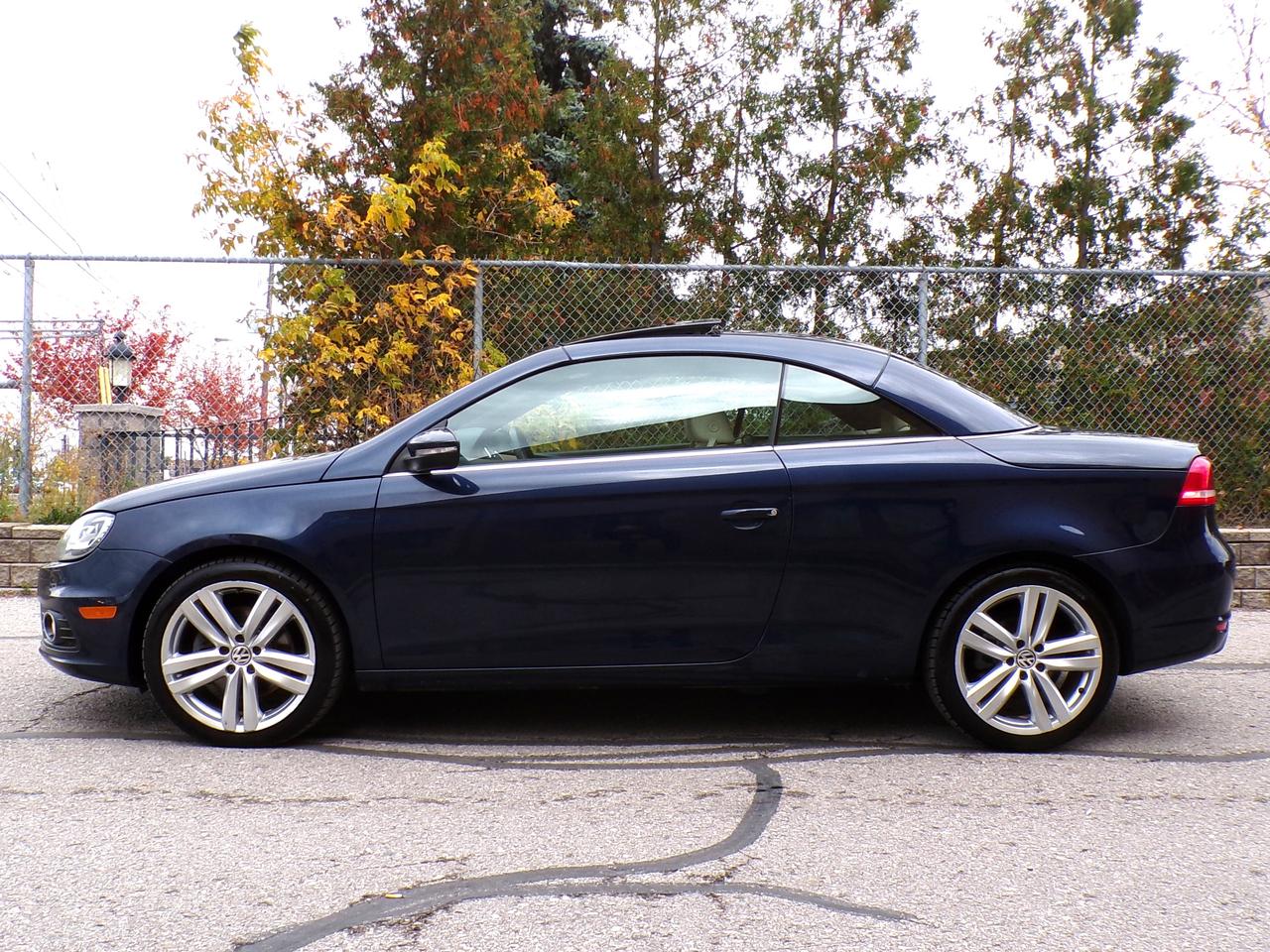 2012 Volkswagen Eos Comfortline Convertible Photo