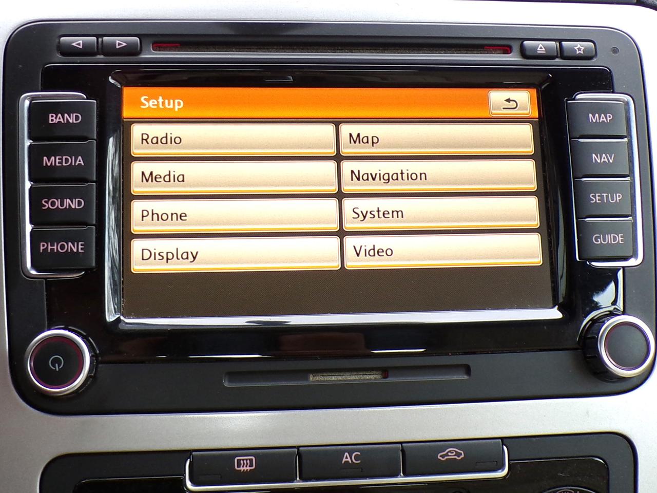 2012 Volkswagen Eos Comfortline Convertible Photo