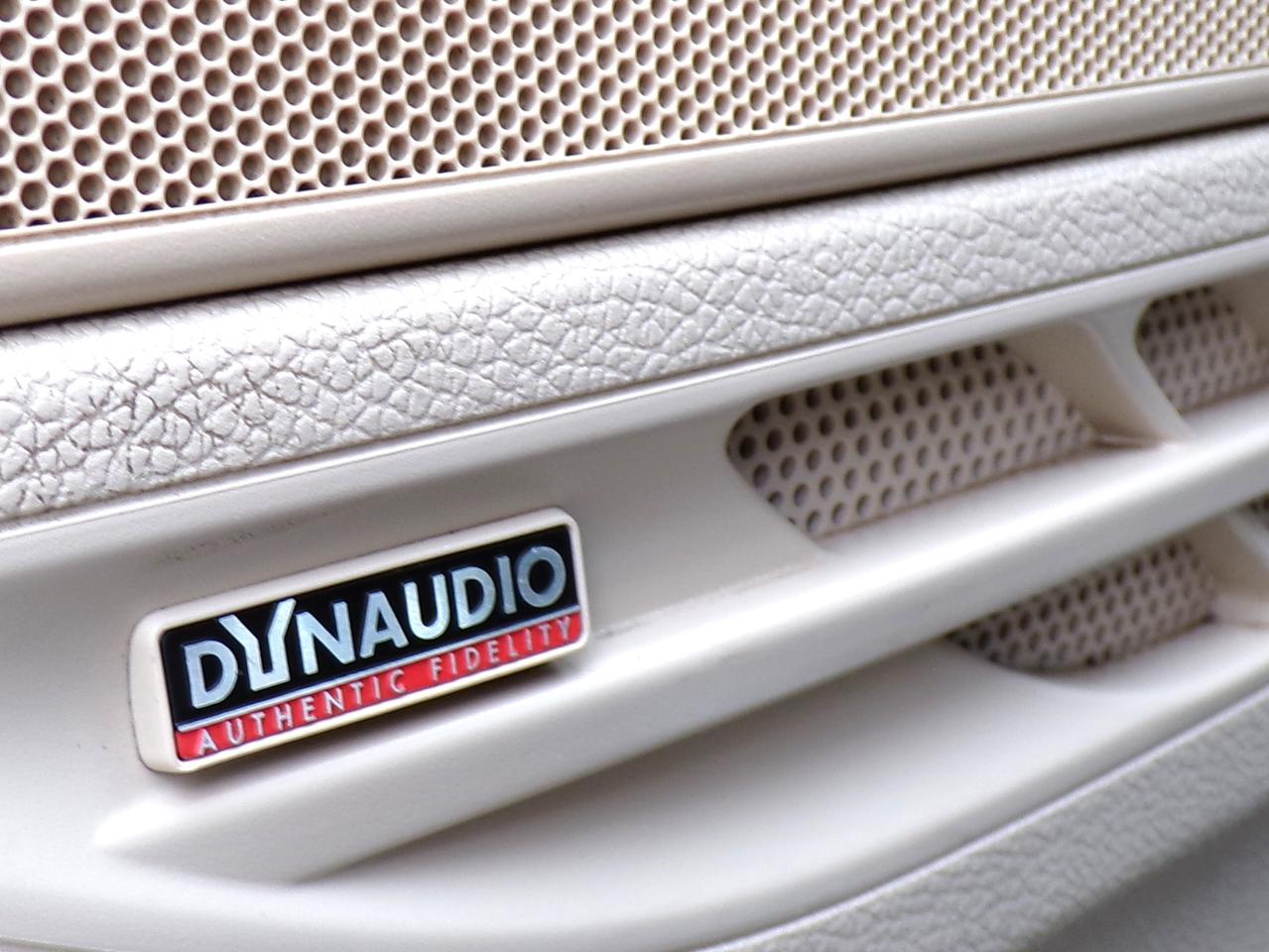 2012 Volkswagen Eos Comfortline Convertible Photo