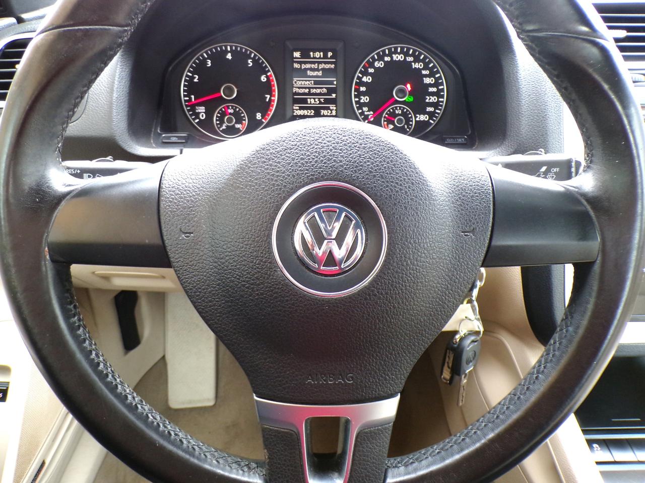 2012 Volkswagen Eos Comfortline Convertible Photo