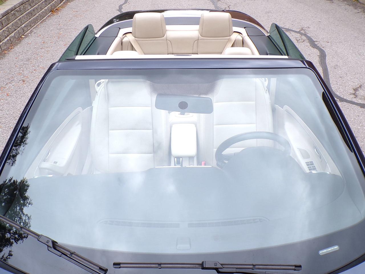 2012 Volkswagen Eos Comfortline Convertible Photo