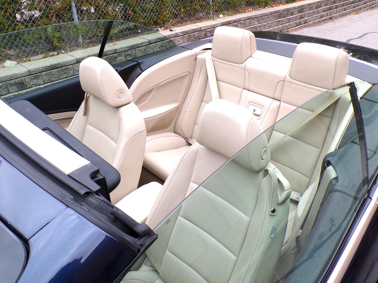 2012 Volkswagen Eos Comfortline Convertible Photo