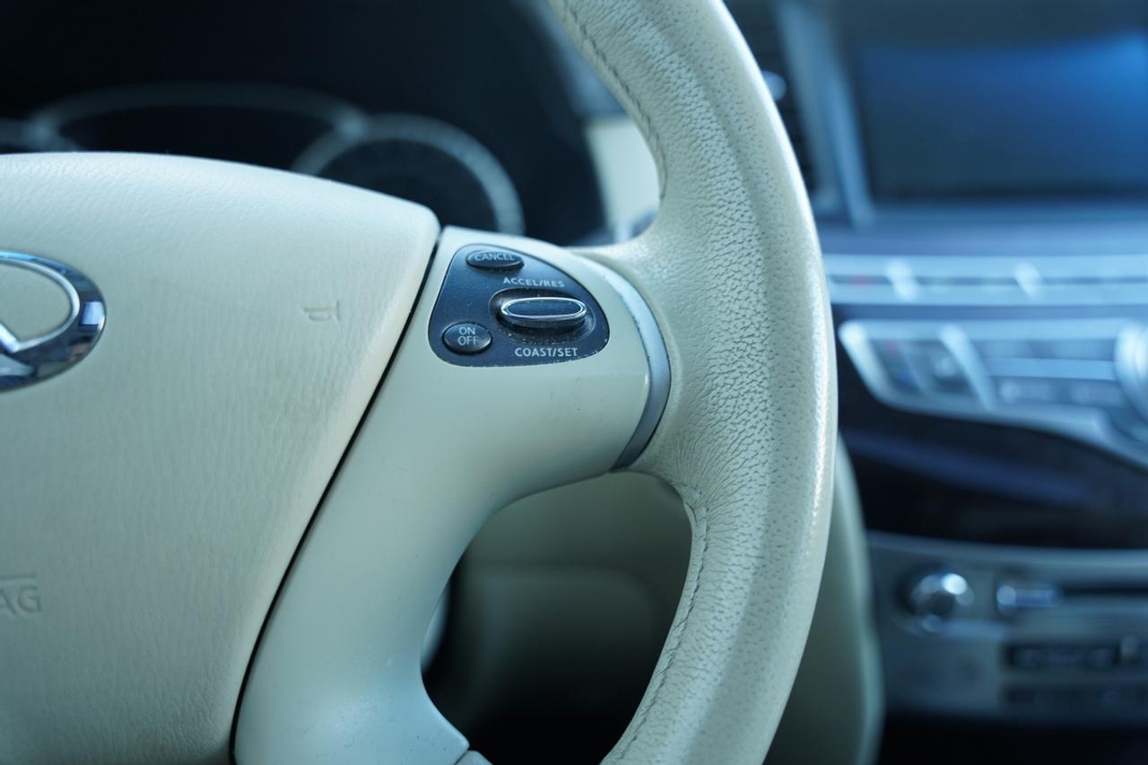 2014 Infiniti QX60 AWD/PREMIUM PKG/7 PASS/LEATHER/ NAV/ SUNROOF Photo