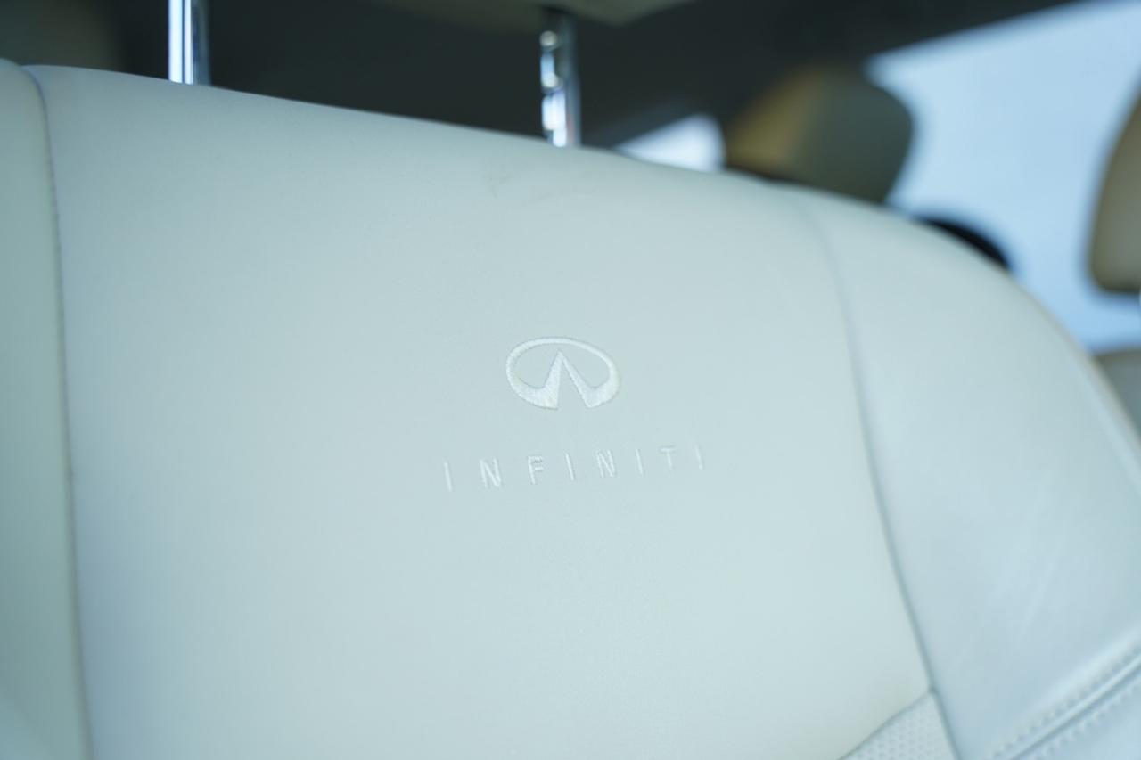 2014 Infiniti QX60 AWD/PREMIUM PKG/7 PASS/LEATHER/ NAV/ SUNROOF Photo