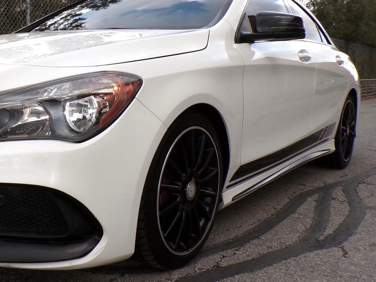2017 Mercedes-Benz CLA250 4MATIC AMG APPEARANCE PKG. Photo