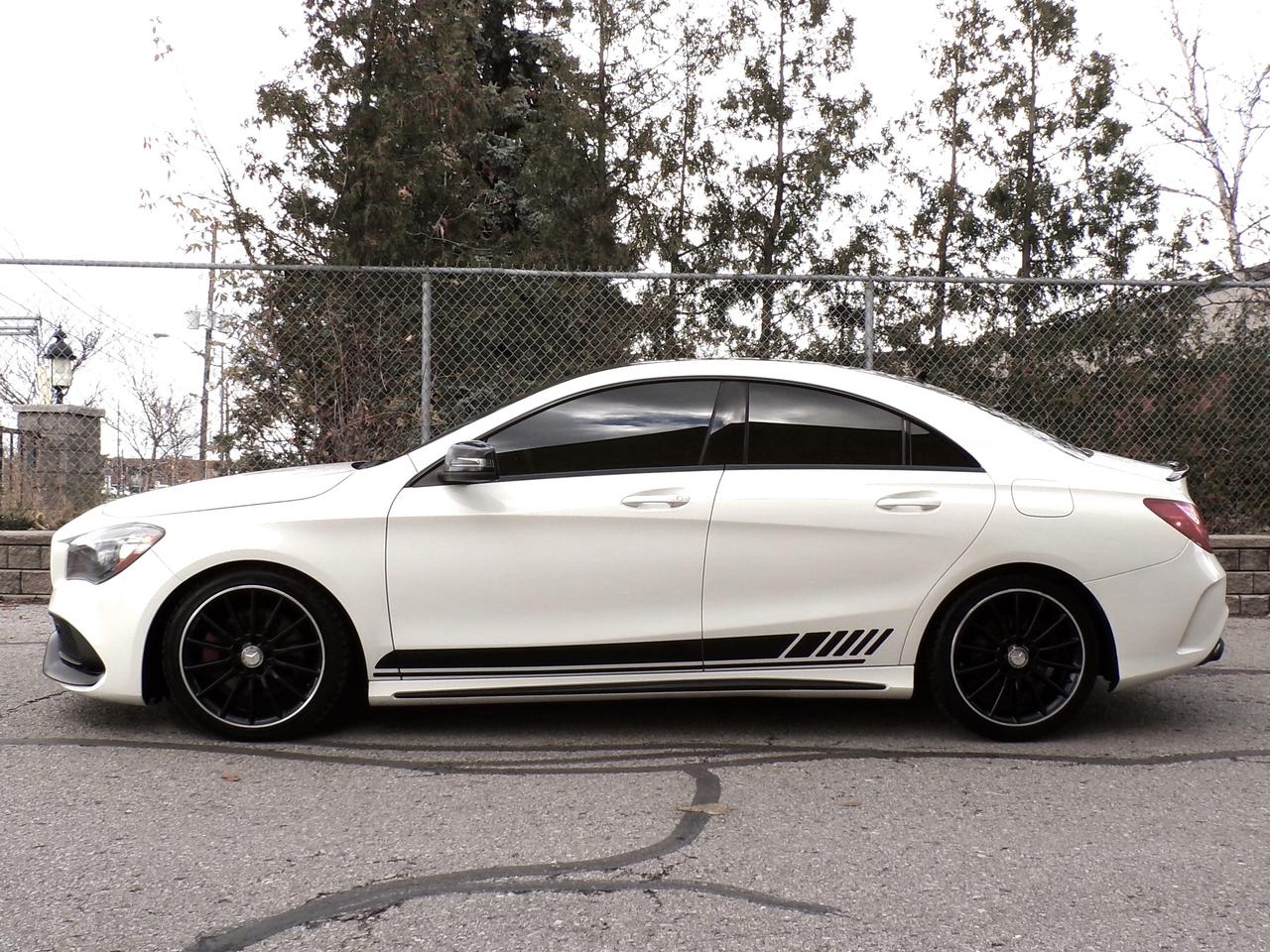 2017 Mercedes-Benz CLA250 4MATIC AMG APPEARANCE PKG. Photo