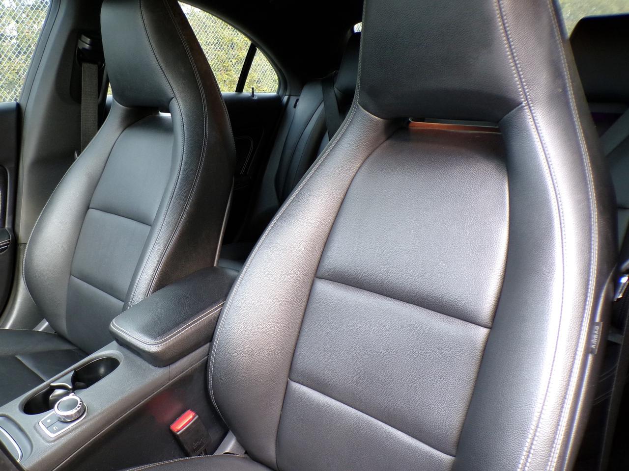 2017 Mercedes-Benz CLA250 4MATIC AMG APPEARANCE PKG. Photo