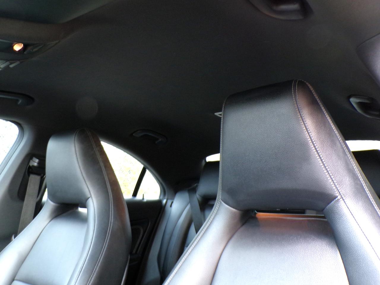 2017 Mercedes-Benz CLA250 4MATIC AMG APPEARANCE PKG. Photo