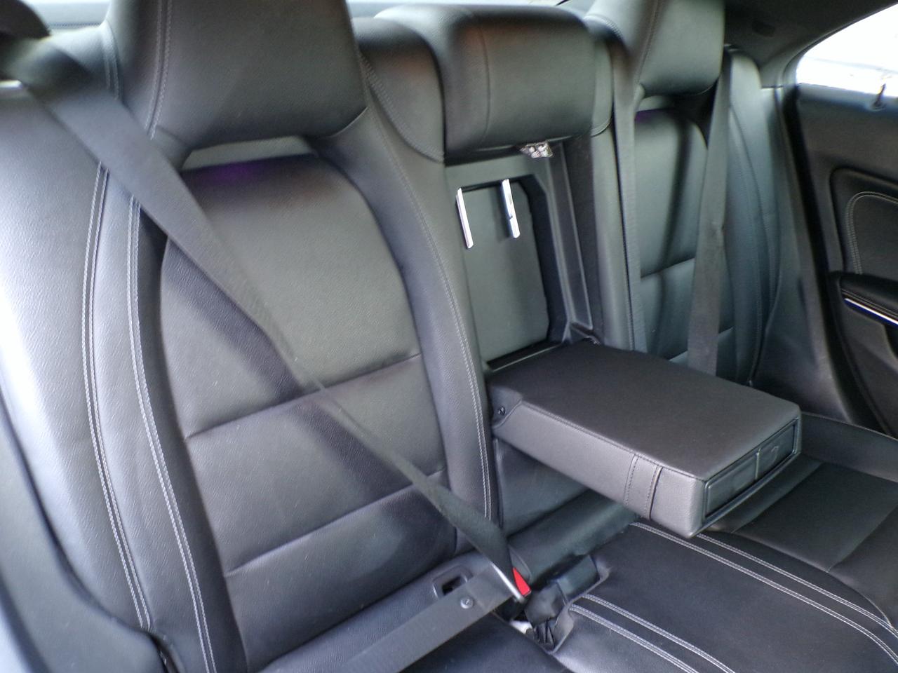 2017 Mercedes-Benz CLA250 4MATIC AMG APPEARANCE PKG. Photo