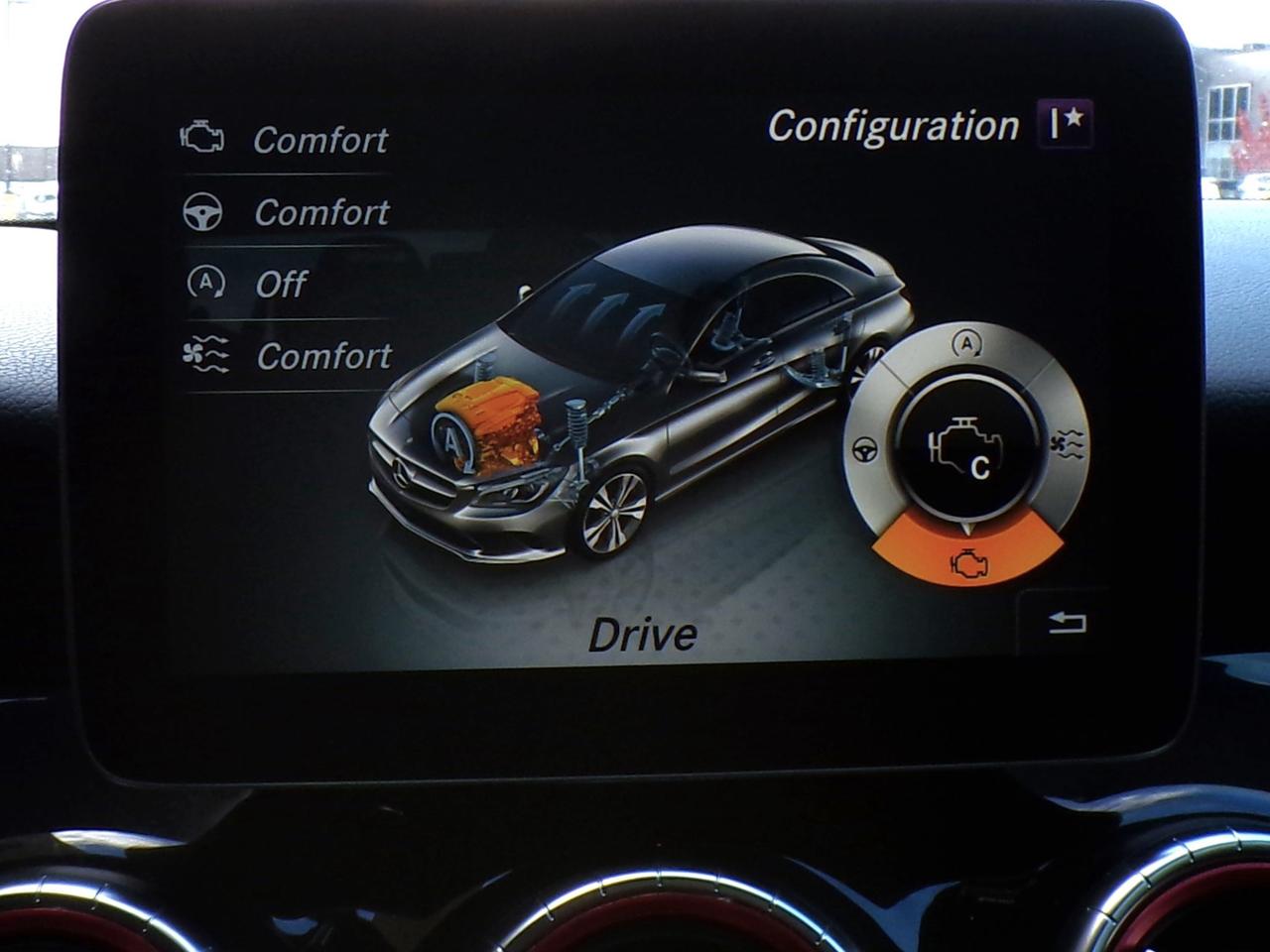 2017 Mercedes-Benz CLA250 4MATIC AMG APPEARANCE PKG. Photo