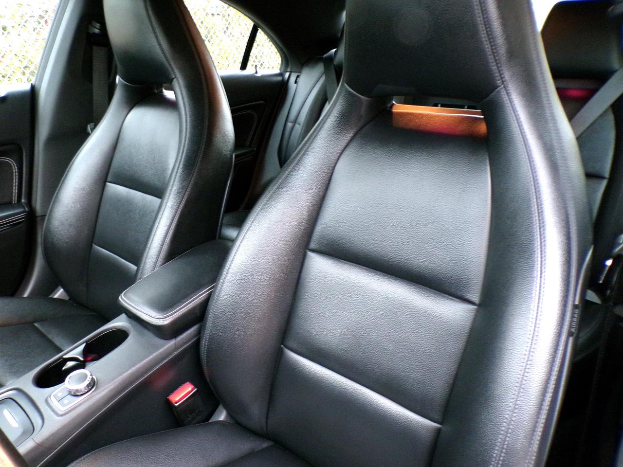 2015 Mercedes-Benz CLA250 4MATIC AMG APPEARANCE PKG. Photo