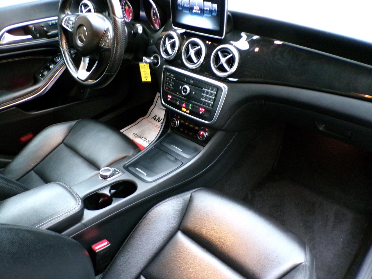 2015 Mercedes-Benz CLA250 4MATIC AMG APPEARANCE PKG. Photo