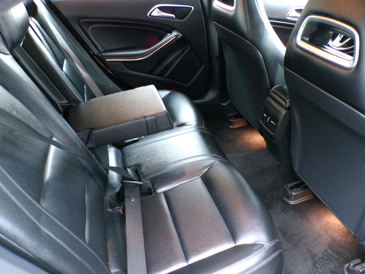 2015 Mercedes-Benz CLA250 4MATIC AMG APPEARANCE PKG. Photo