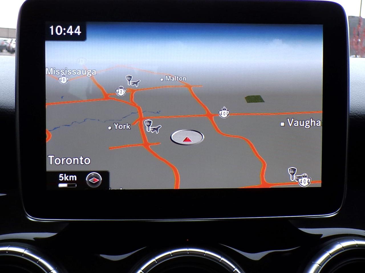 2015 Mercedes-Benz CLA250 4MATIC AMG APPEARANCE PKG. Photo
