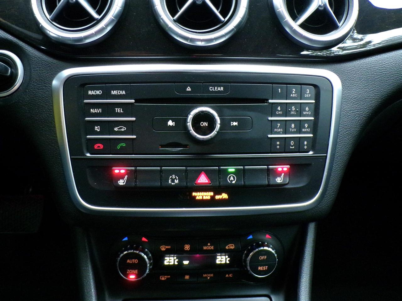 2015 Mercedes-Benz CLA250 4MATIC AMG APPEARANCE PKG. Photo