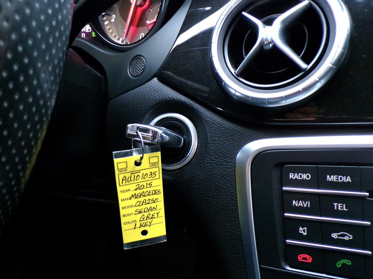 2015 Mercedes-Benz CLA250 4MATIC AMG APPEARANCE PKG. Photo