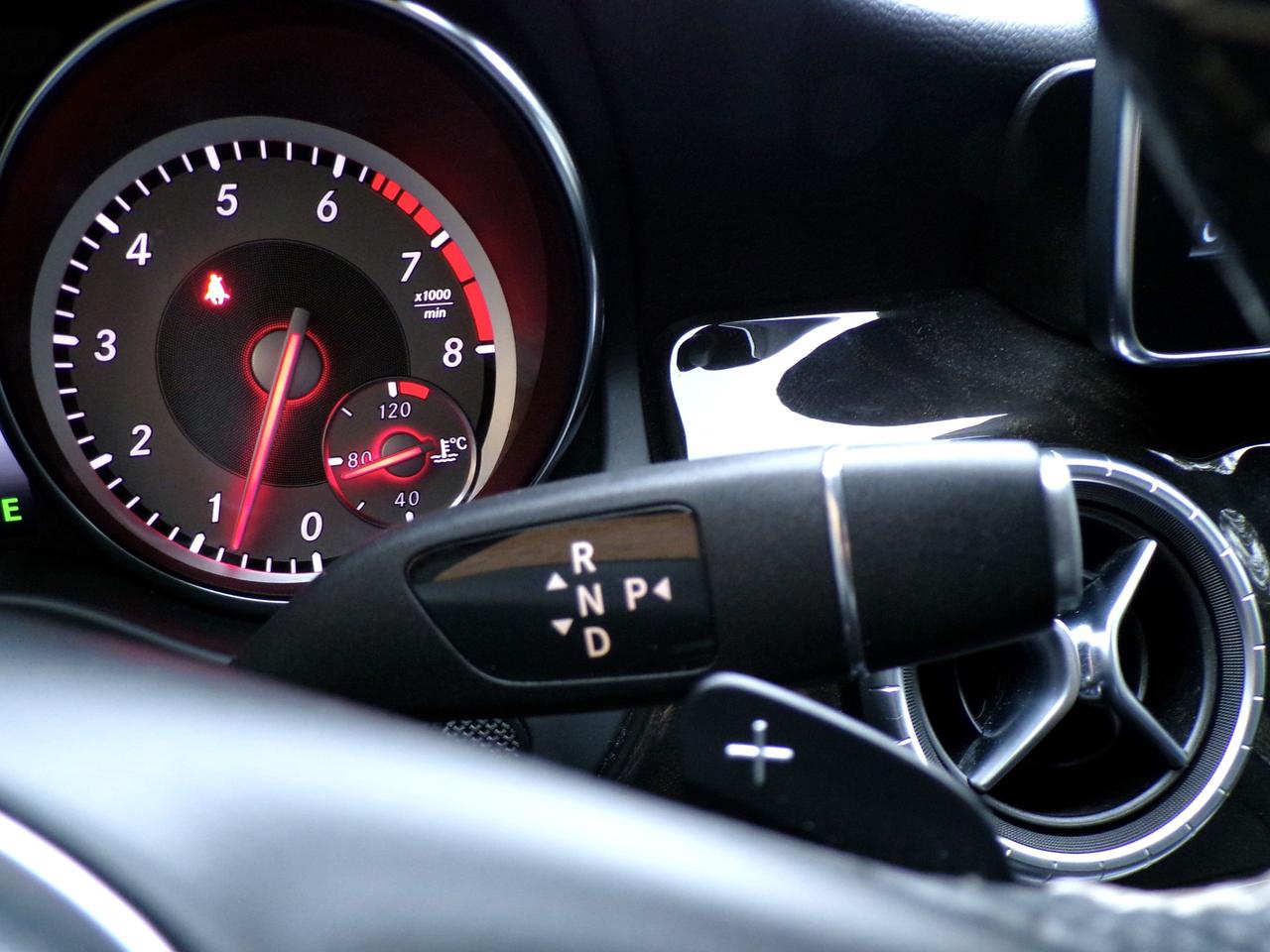2015 Mercedes-Benz CLA250 4MATIC AMG APPEARANCE PKG. Photo