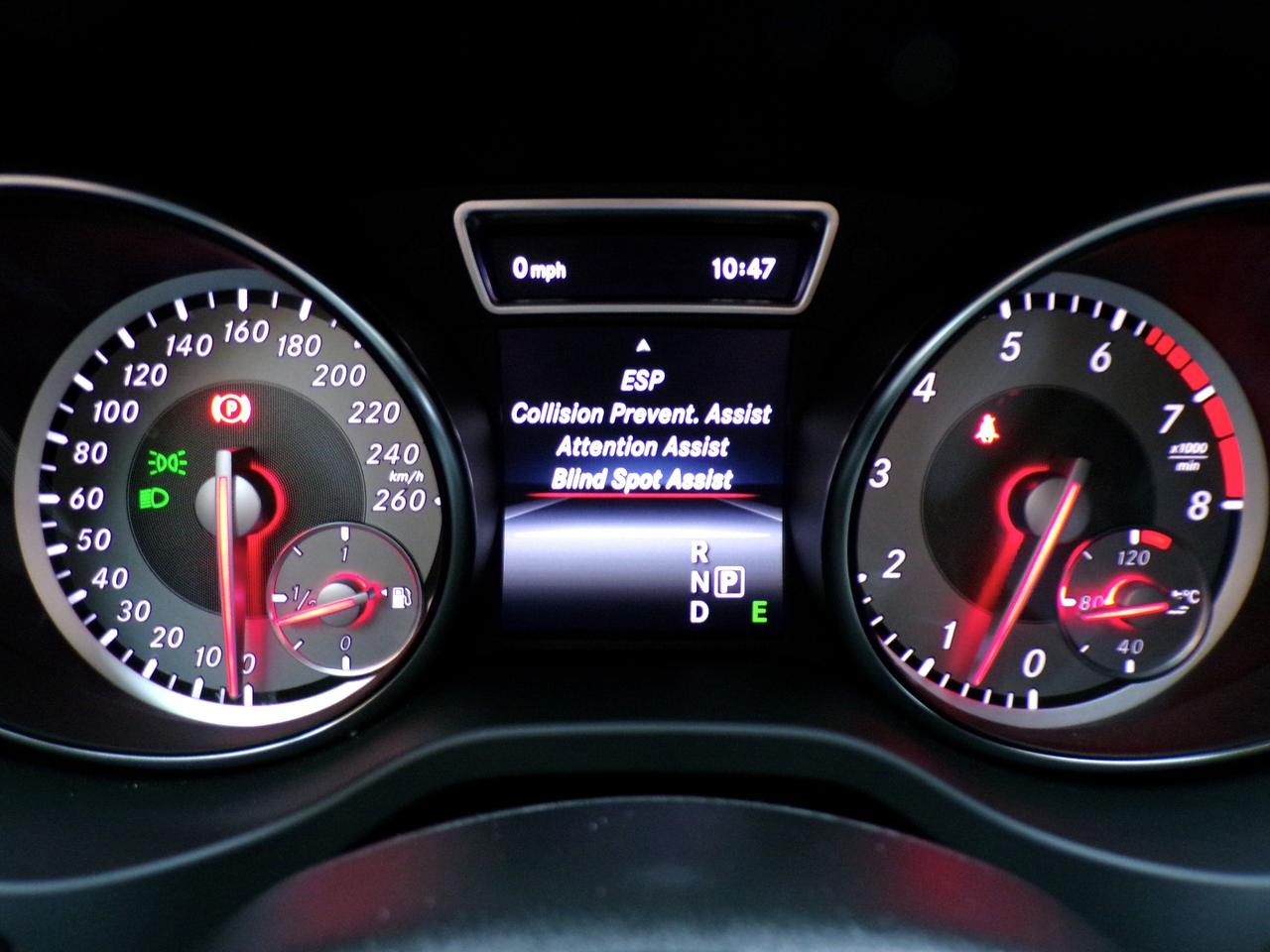 2015 Mercedes-Benz CLA250 4MATIC AMG APPEARANCE PKG. Photo