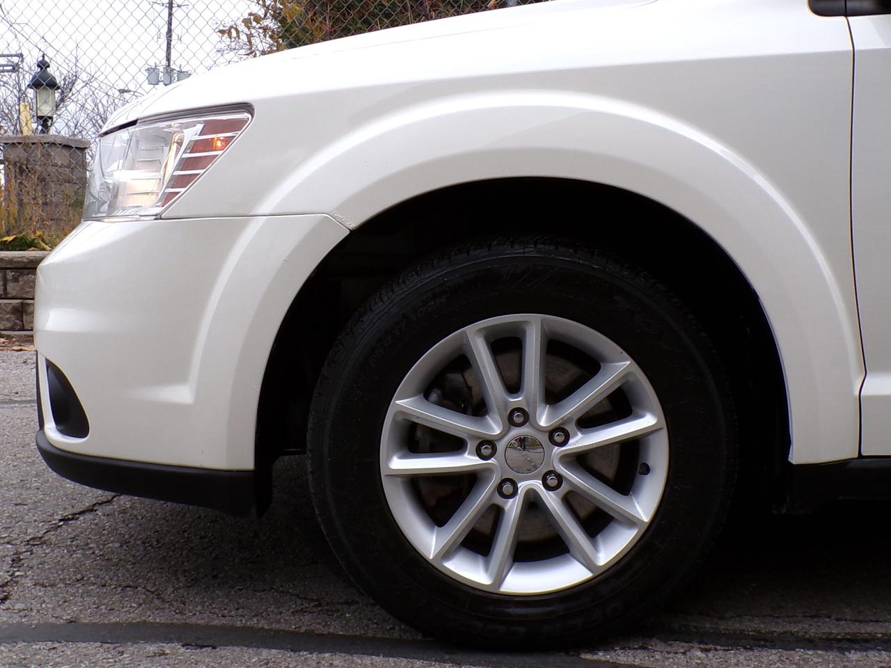 2015 Dodge Journey SXT 7-Passenger Photo