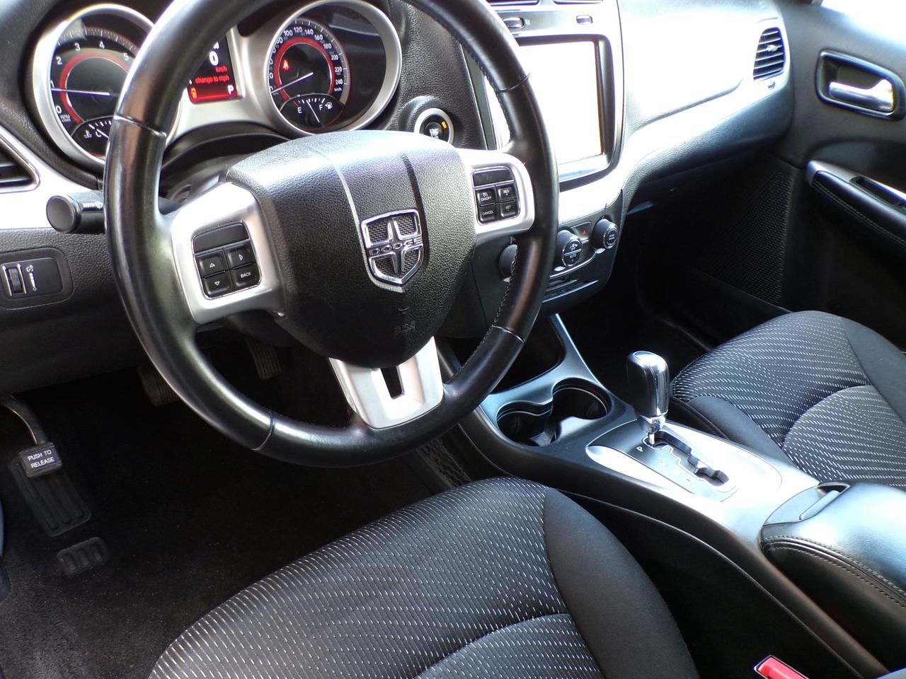 2015 Dodge Journey SXT 7-Passenger Photo