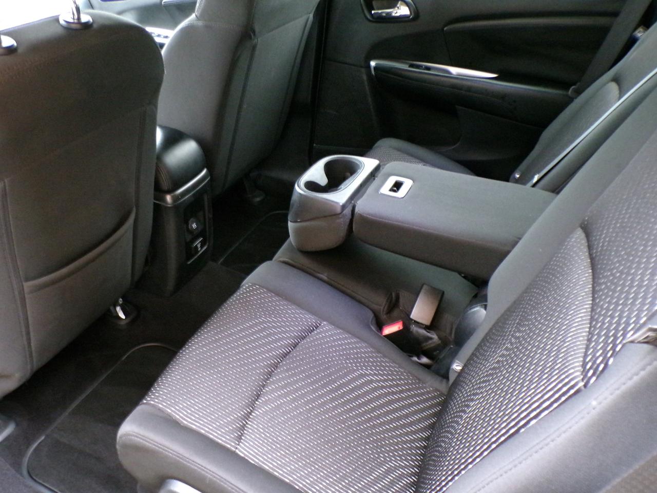 2015 Dodge Journey SXT 7-Passenger Photo