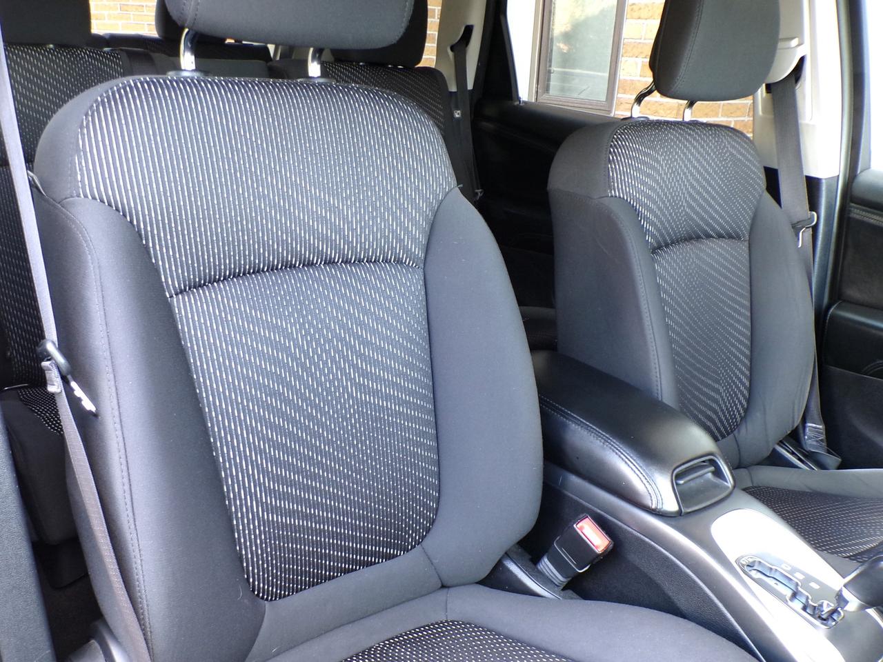 2015 Dodge Journey SXT 7-Passenger Photo