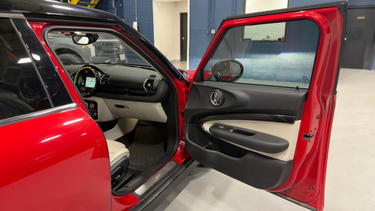 2019 MINI Clubman Cooper ALL4 Photo