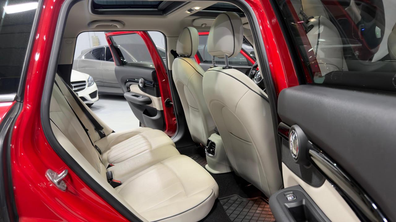 2019 MINI Clubman Cooper ALL4 Photo