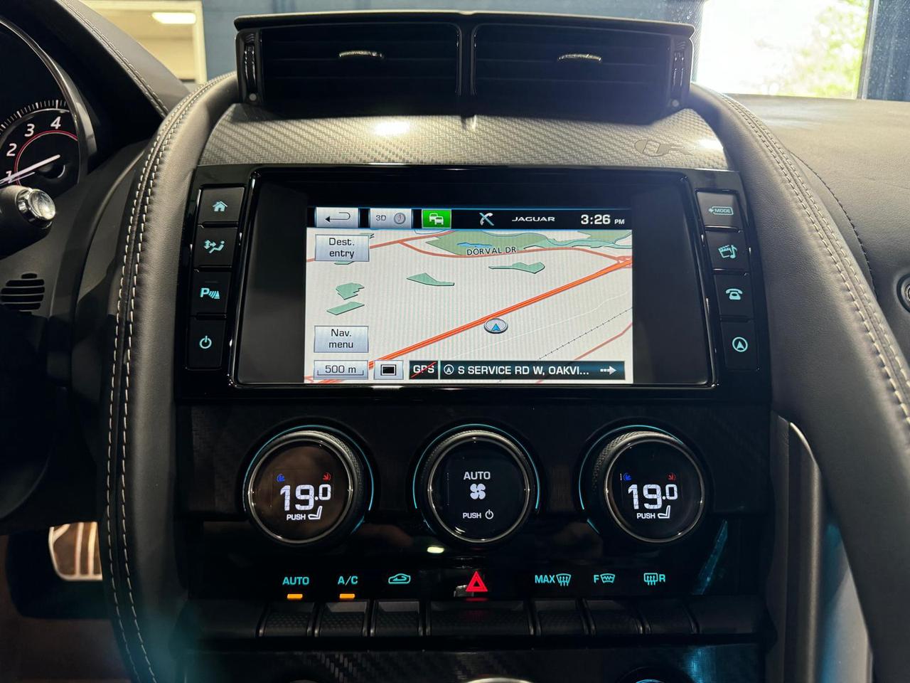 2016 Jaguar F-Type R Photo