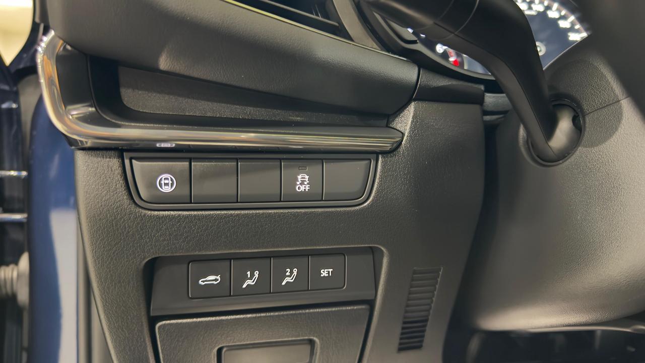 2020 Mazda MAZDA3 SELECT Photo