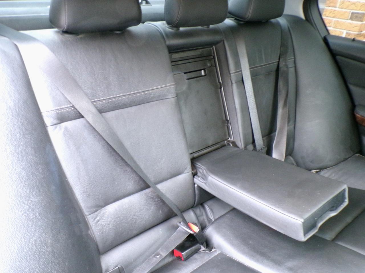 2009 BMW 3 Series X-DRIVE PREMIUM SUNROOF H. SEATS SENSORS B.T. Photo