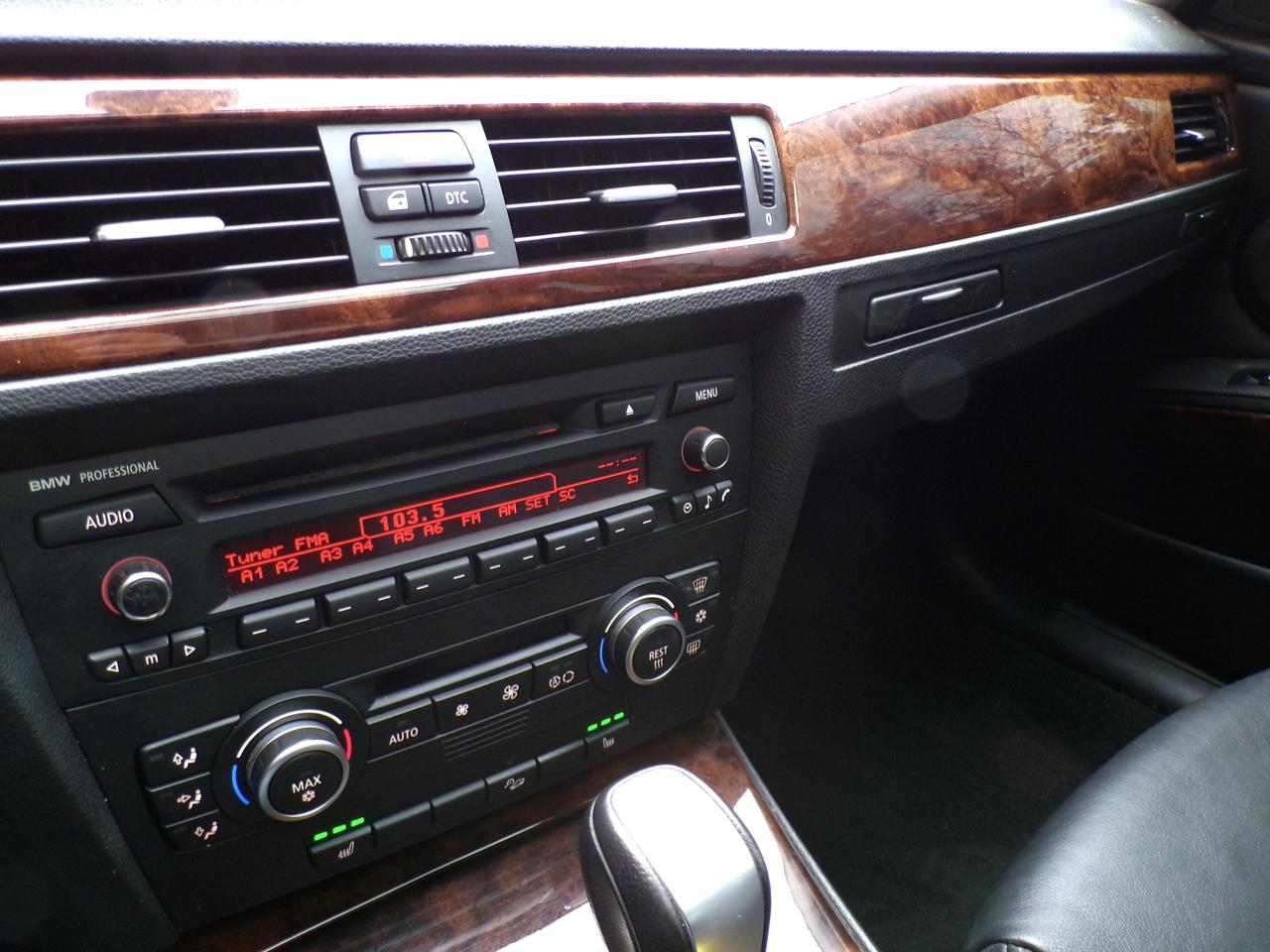 2009 BMW 328i X-DRIVE PREMIUM Photo