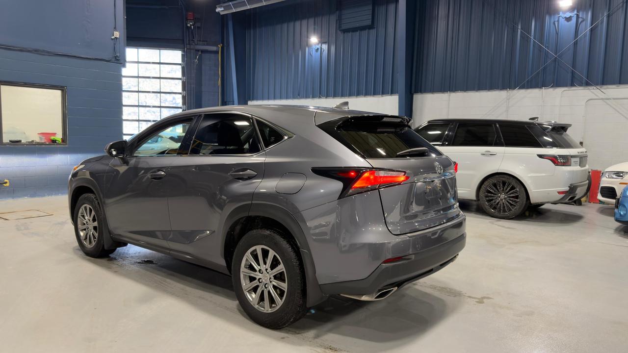 2017 Lexus NX 200t Premium Photo3