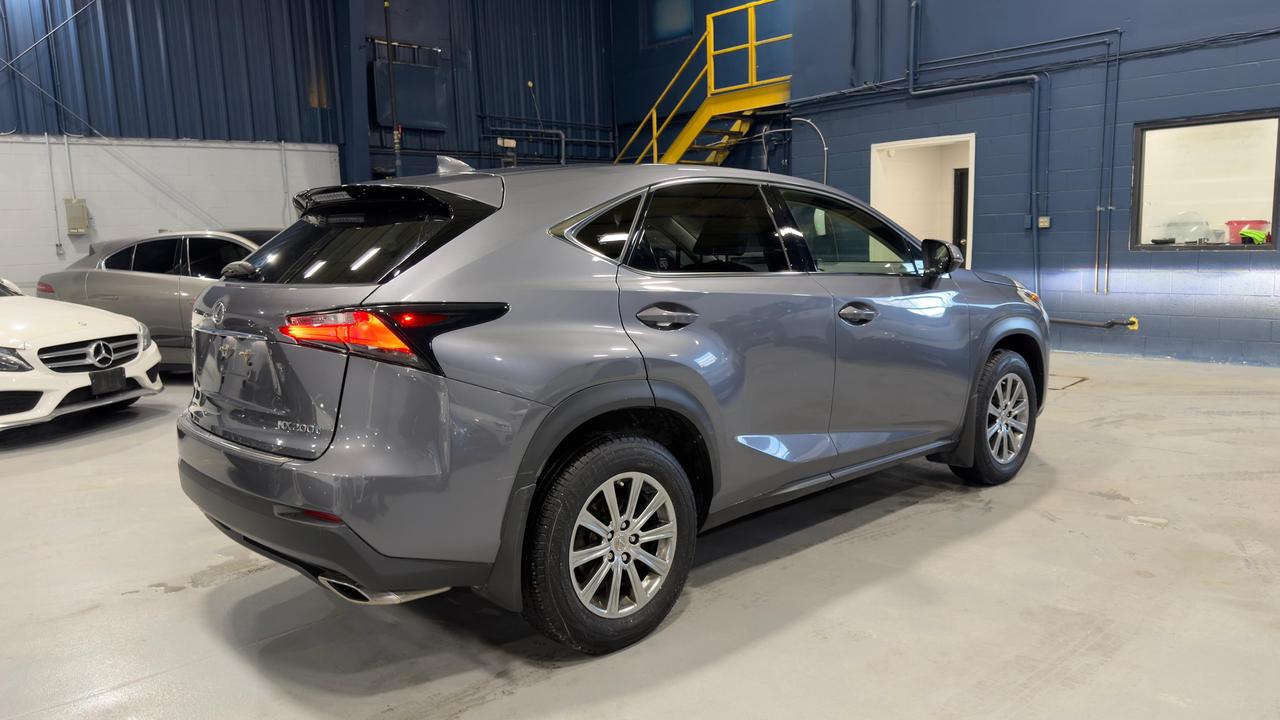 2017 Lexus NX 200t Premium Photo