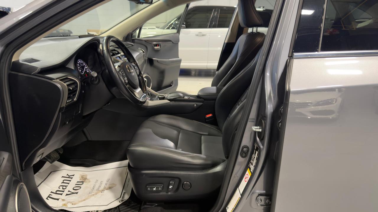 2017 Lexus NX 200t Premium Photo
